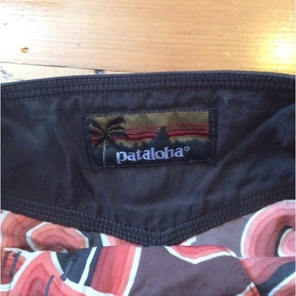 Patagonia Board Shorts 32 Pataloha Brown Orange White Wave HTF - Picture 3 of 4